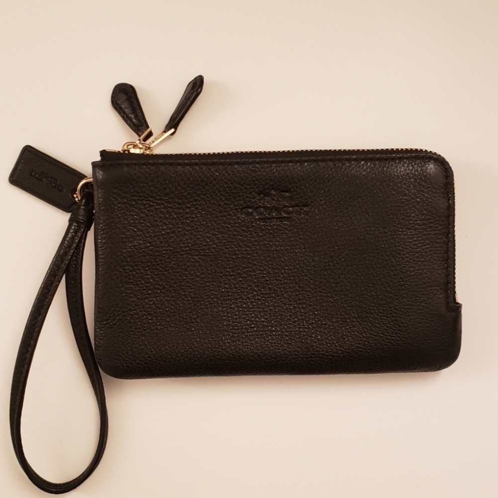 Coach Double Zipper Leather Wallet wristlet